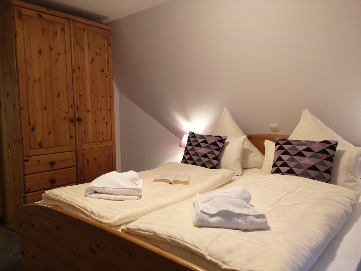 Schlechters Feriendomizil Apartment Зиновиц Екстериор снимка