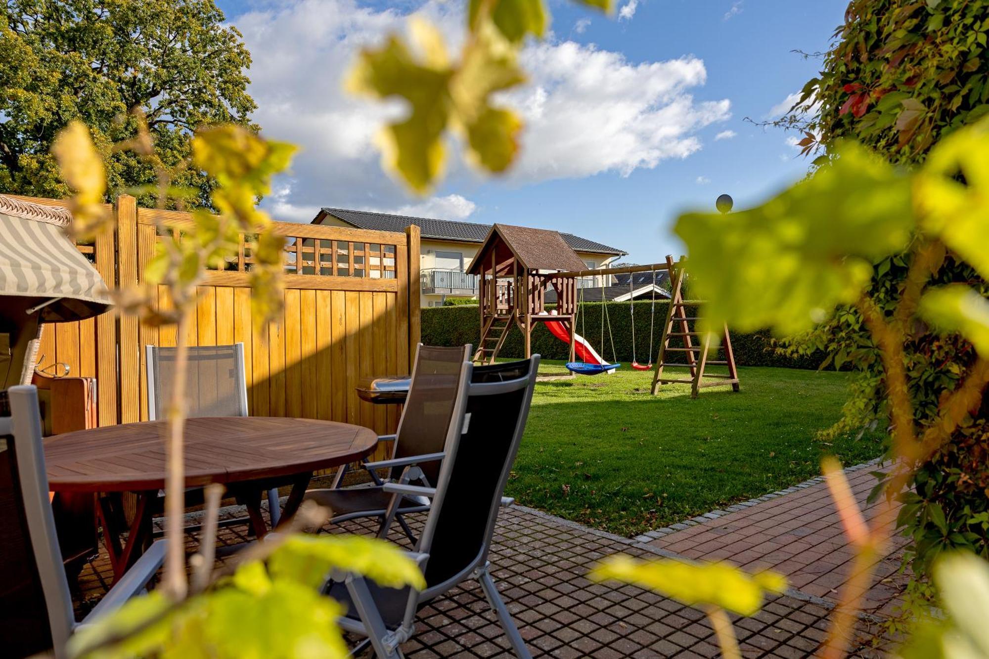 Schlechters Feriendomizil Apartment Зиновиц Екстериор снимка